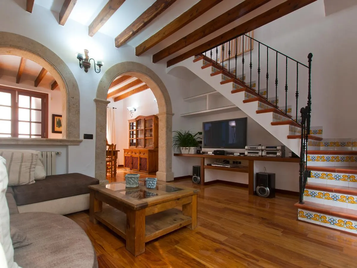 Feriehus House Es Convent In Alcudia, Close To Beaches Spanien